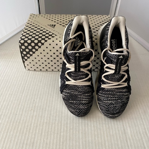 NWT Stella McCartney by Adidas UltraBOOST PARLEY Sneaker Oreo size US 8 1/2 UK 7 - Picture 8 of 16
